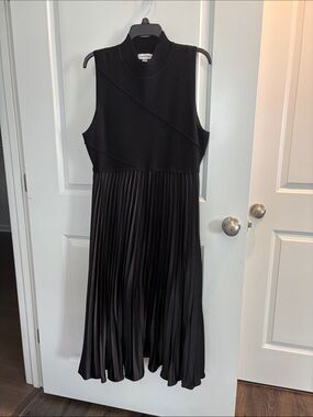 Calvin Klein Black Sleeveless Pleated Midi Dress with Mock Neck